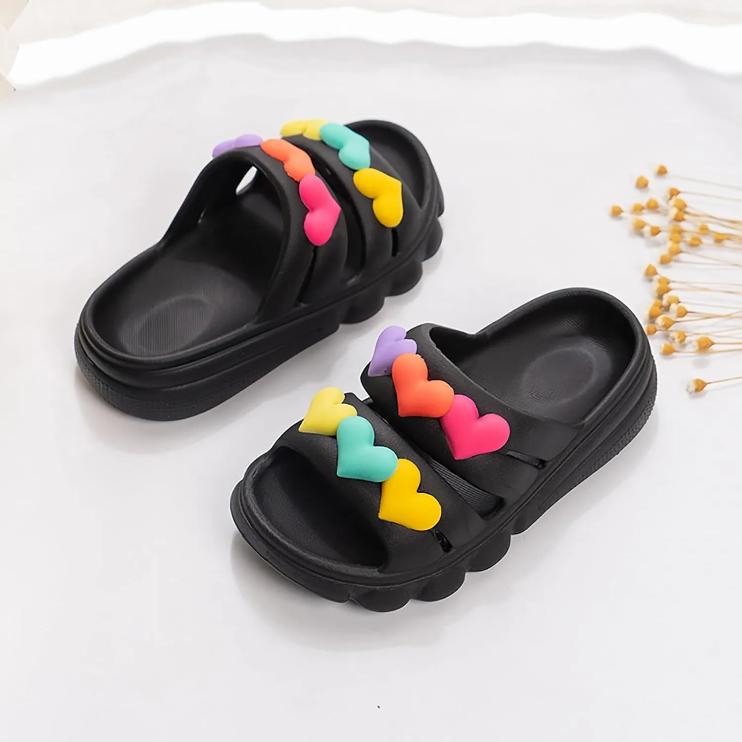 Girls Shoes Comfortable Soft Sole Home Outdoor Slippers Fashionable Love Children Slippers Sandals for Girls Samdals
