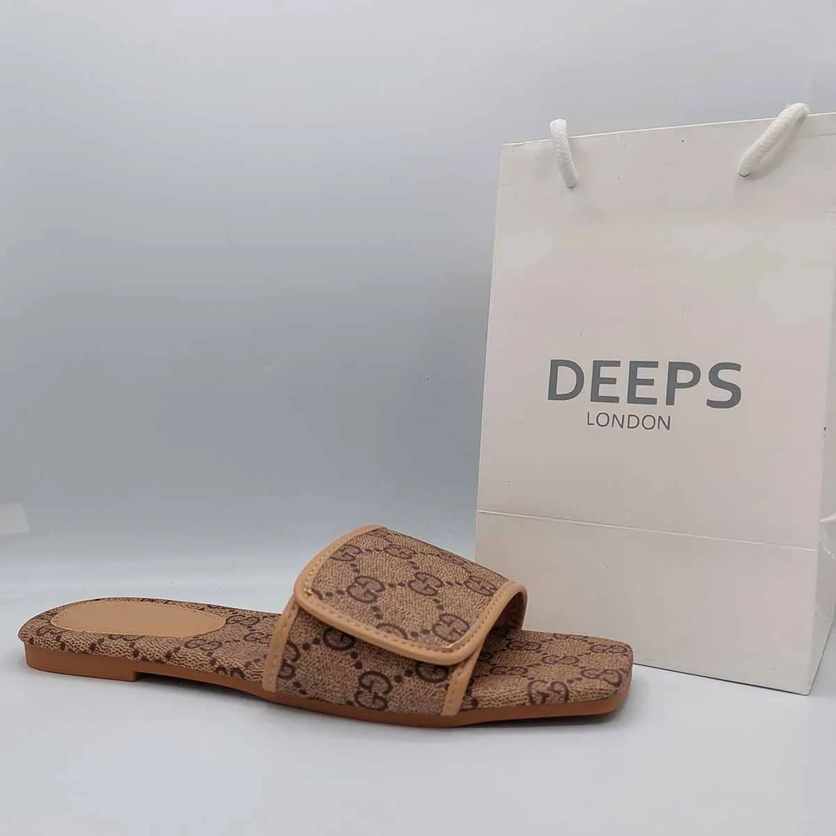 GLAD OPEN TOE FLAT SLIDER SANDALS