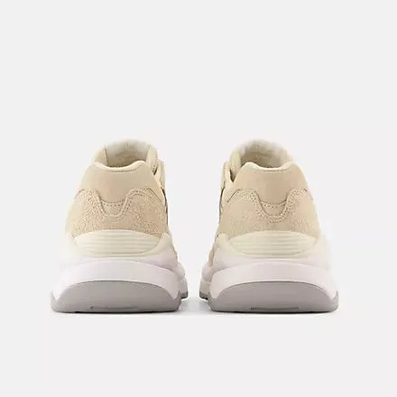 New Balance Women's 5740 Sneakers- Sandstone