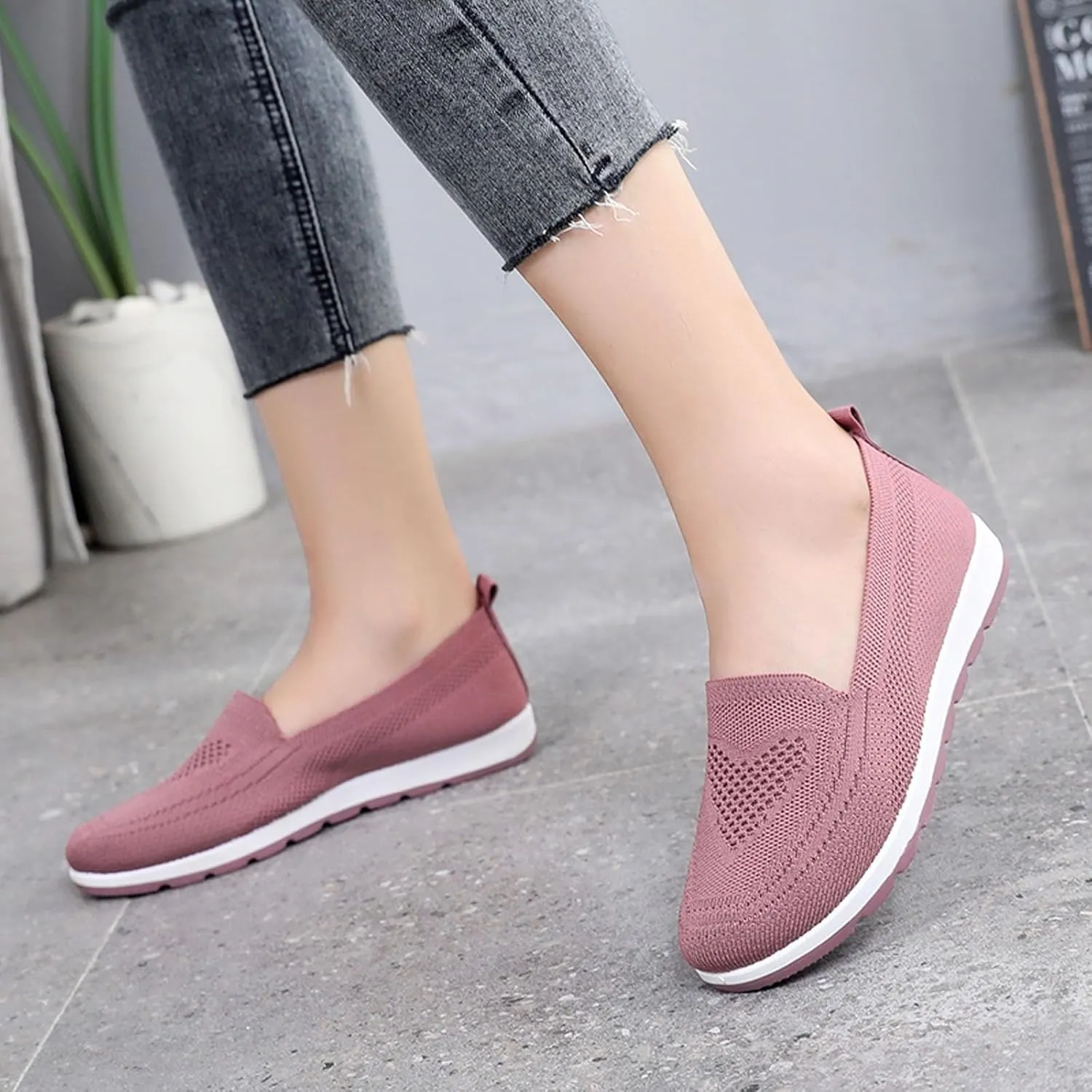 Non Slip Comfortable Fashion Sneakers for Women Non Slip Comfortable Fashion Tennis Shoes Low Top Tennis Shoe