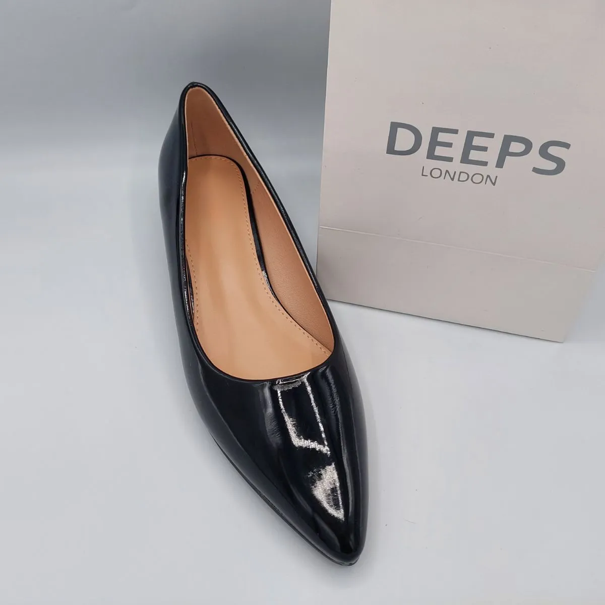 PASES BLACK PATENT CLASSIC SLIP ON FLAT SHOES
