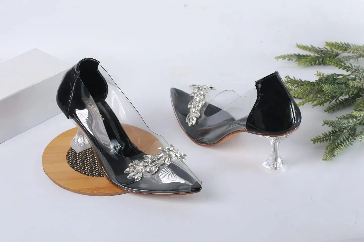 TRANSPARENT CRYSTAL CINDERELLA GLASS HEEL SHOES - BLACK