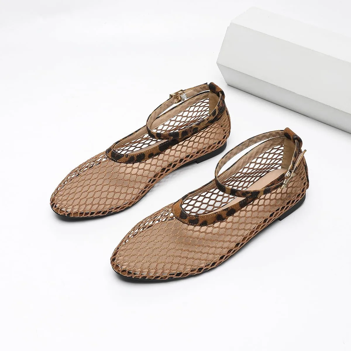 Women's Mesh Ballet Flats Ankle Strap Mary Jane Style Breathable Metal Buckle shoes Summer Casual Daily Dress Fishnet Flats