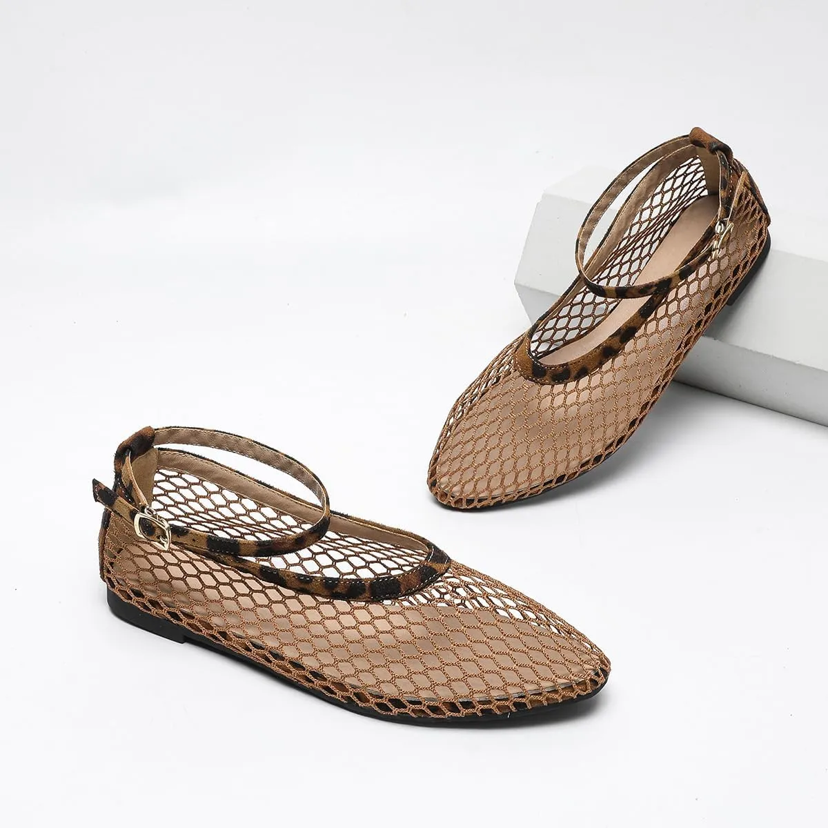 Women's Mesh Ballet Flats Ankle Strap Mary Jane Style Breathable Metal Buckle shoes Summer Casual Daily Dress Fishnet Flats